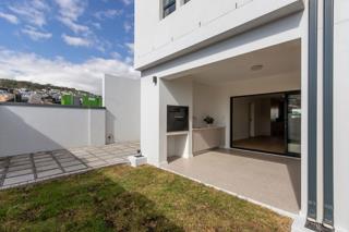 3 Bedroom Property for Sale in Mzuri Estate Western Cape